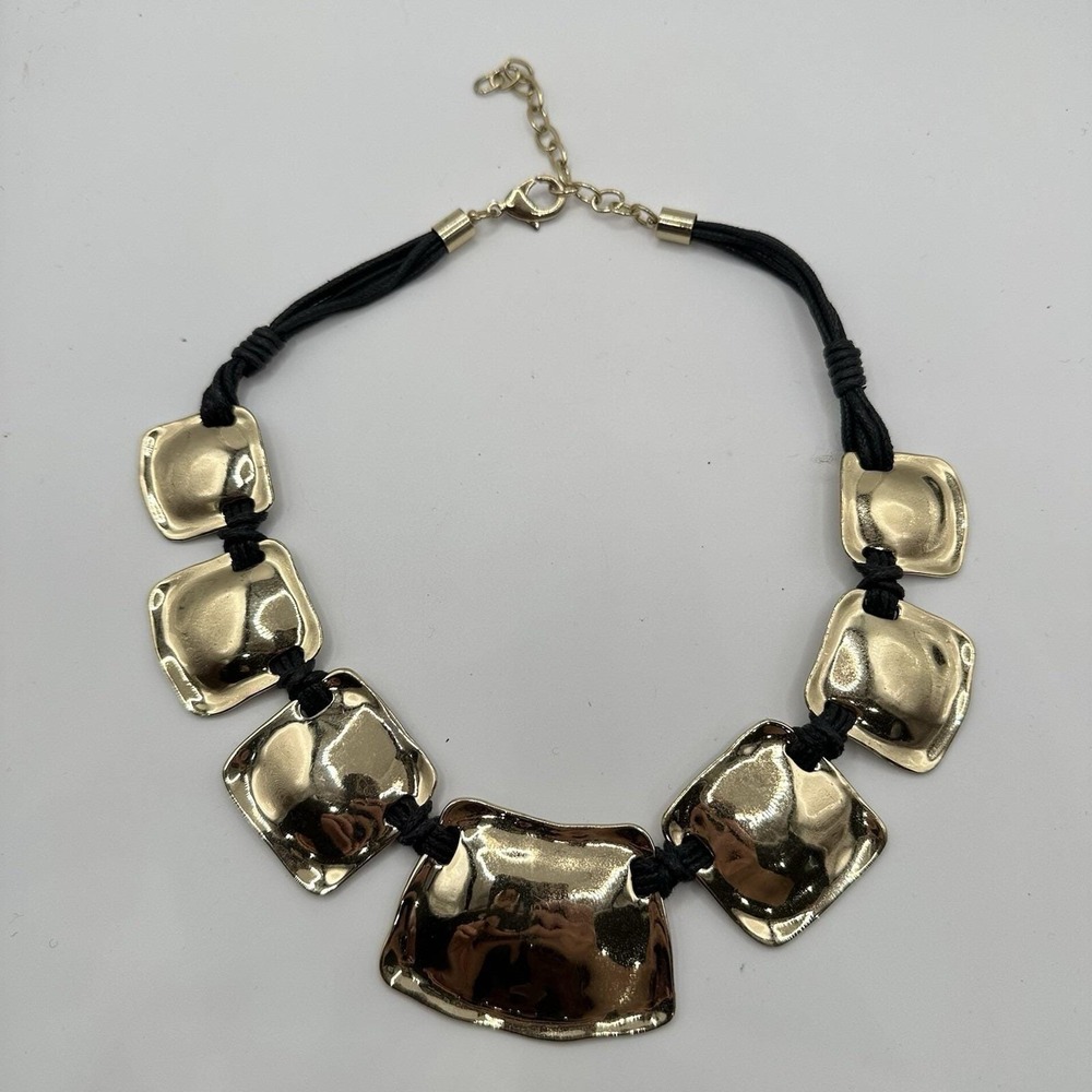 VTG Necklace Black Cord Gold‎ Tone Disk Boho Tribal Statement 20"